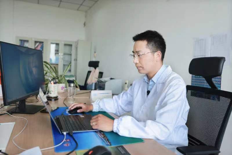 奋斗者之歌·攻坚(图5)