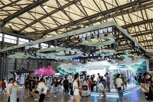 潮流智驾跨界出圈！2024ChinaJoy智能出行展区Z世代的购车指南！(图14)