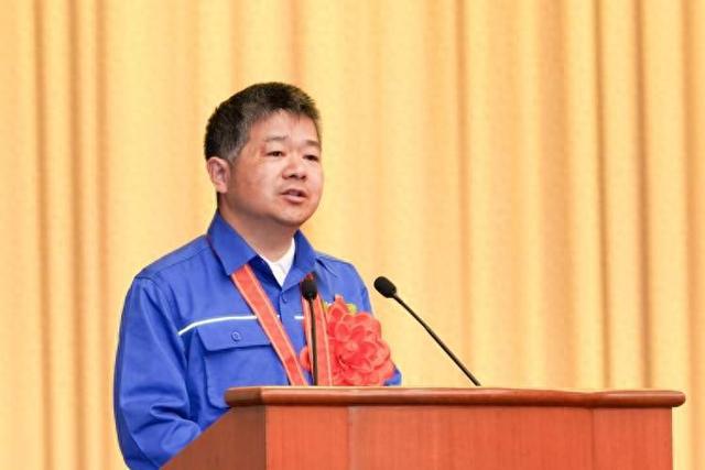 他是中国殷瓦焊接第一人她每年为群众解决百余件急难愁盼事！上海市五一劳动奖今表彰→(图1)