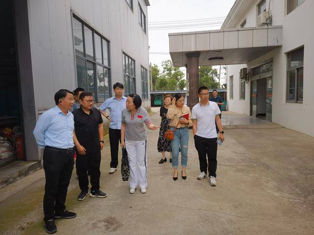 扬州举办照明行业机器人自动化焊接应用交流会(图1)