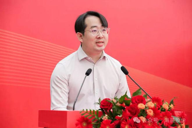 海晨股份旗下海盟科技与欣福半导体共同举办首台自动化设备入场仪式威廉希尔(图4)