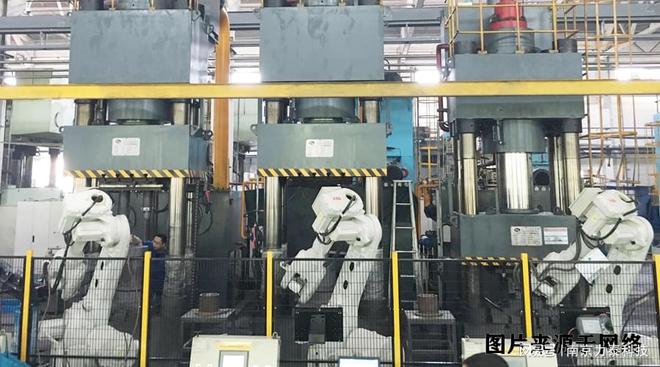 连杆自动化精密锻造生产线中的主要配套设备(图2)