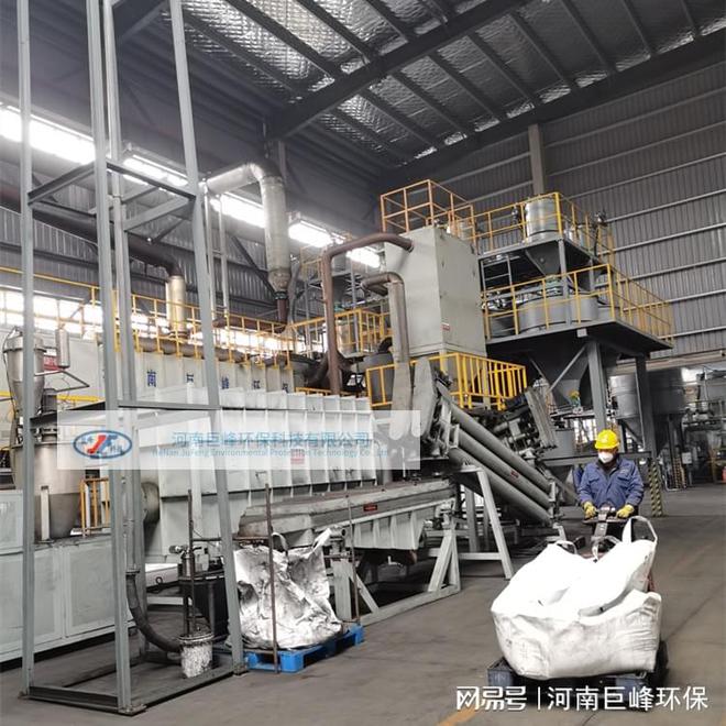 废旧锂电池自动化拆解破碎分选设备新能源电池回收利用的利器(图5)