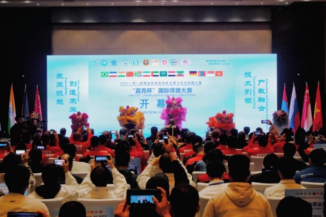 技能与技术的极限魅力嘉克杯国际焊接威廉希尔大赛举行(图1)