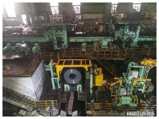 国内一条1780热连轧改造热试车成功!(图1)
