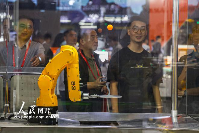 第24届中国国际工WilliamHill业博览会开幕(图3)