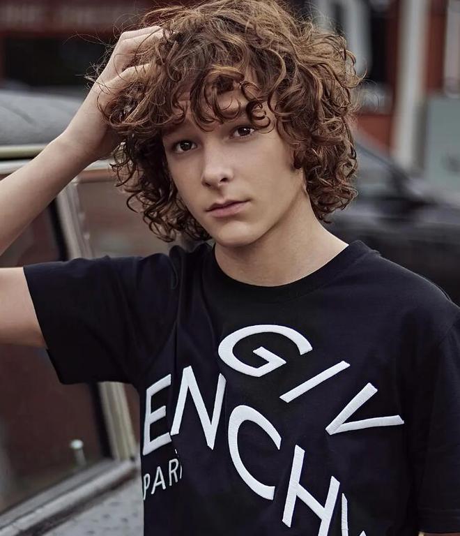 WilliamHill《驯龙高手》真人曝光全盘照搬动画连镜头都一样被吐槽没意义(图2)