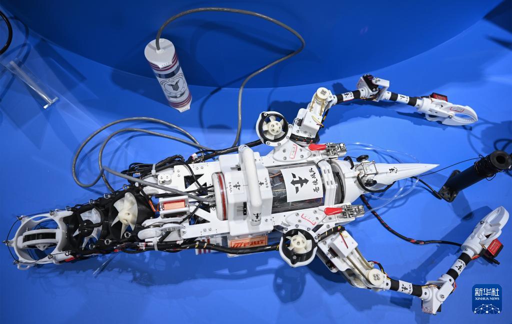 海洋科技装备齐亮相——记者探访2024世界航海装备大会(图10)