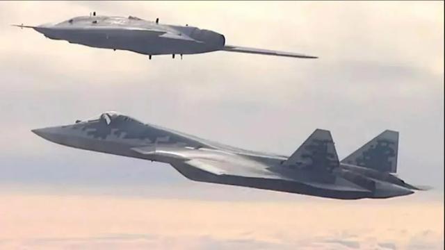 威廉希尔WilliamHill叛变投敌？俄军最高机密隐身机被苏-57击落技术泄露风险极大(图6)