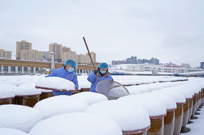纳雍：豆瓣酱“浴雪”纳味鲜极力护航(图5)