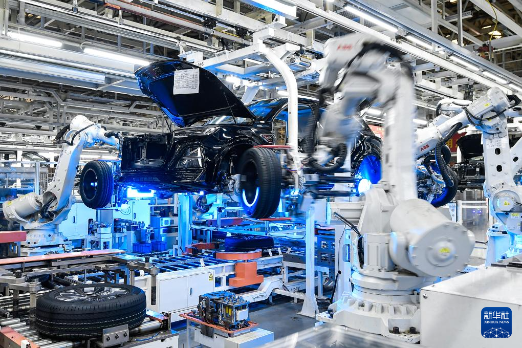 砥砺2024丨顶风破浪中国经济奋力向前威廉希尔(图3)