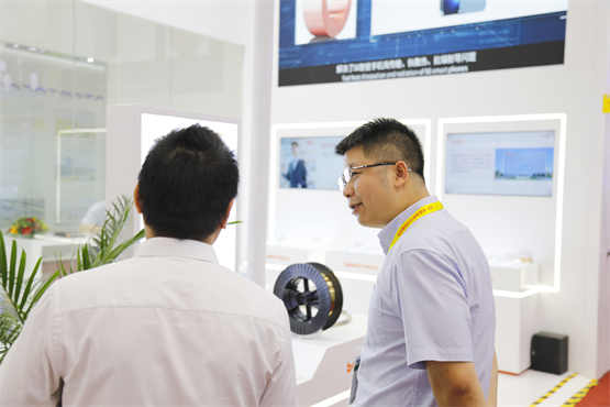 出席埃森焊接展博威合金焊接材料解决方案闪亮会场(图3)