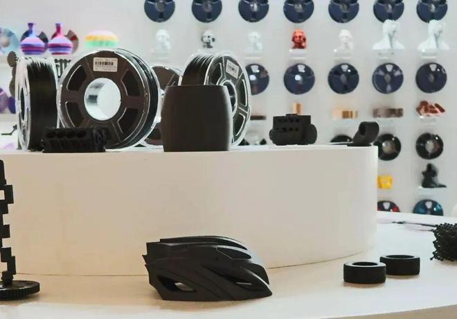 威廉希尔强势吸睛！三绿亮相Formnext2024发布工程材料、干燥箱等新品(图2)