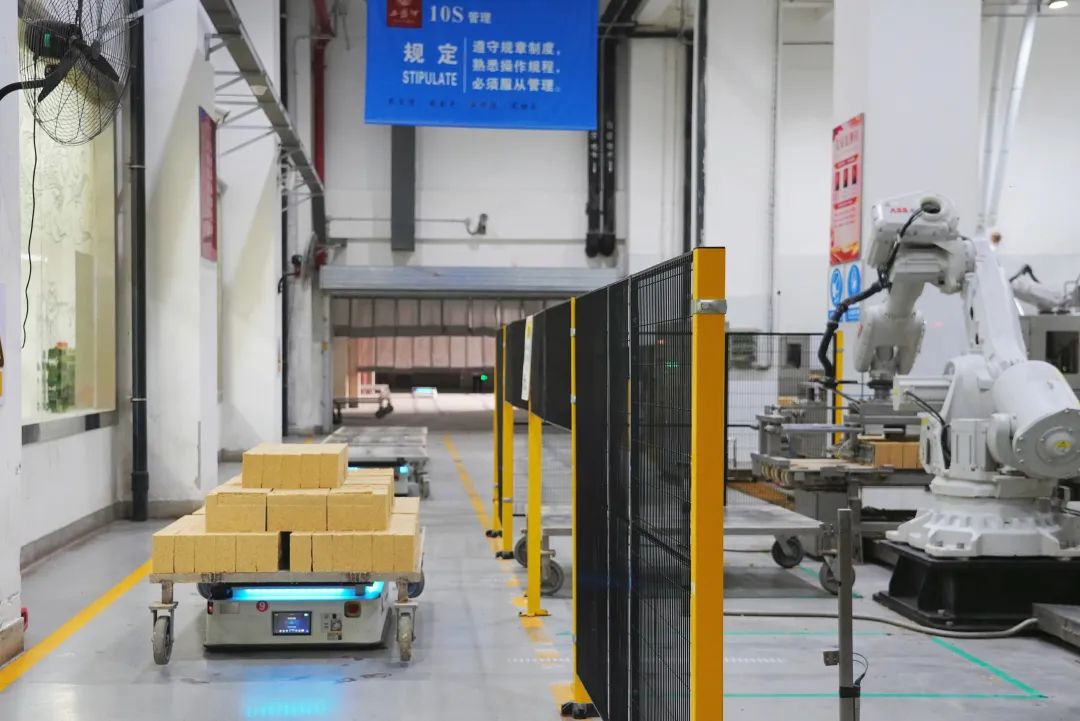 陕西西凤酒股份有限公司入选国家工信部2024年“数字三品”应用场景典型案例(图2)