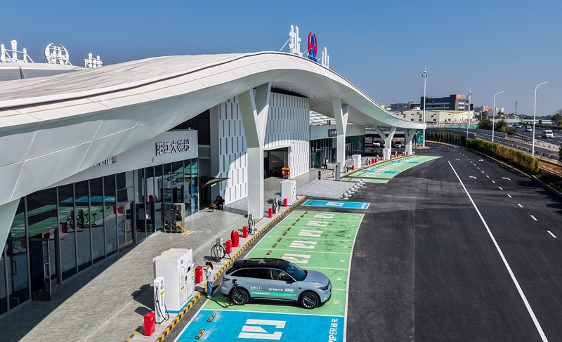 回家的路就是年——2025年春运启程观察(图6)