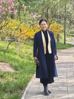 北语教授张爱玲在清华大学意外身亡终年58岁！清华回应：被树砸中不幸去世系校外企业违规作业已启动校内问责程序(图2)