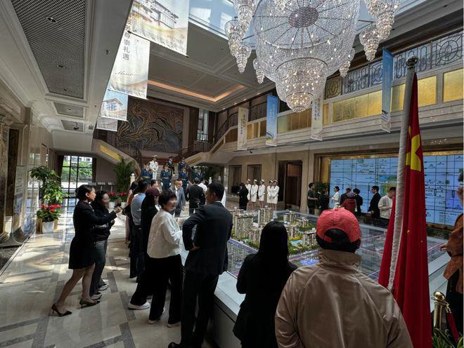 ⚡❂石家庄中冶德贤云顶-网出品售楼处发布：恭候莅临威廉希尔(图2)
