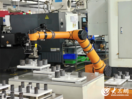 WilliamHill从“制造”到“智造”：淄博机器人产业的强势崛起与领跑(图2)