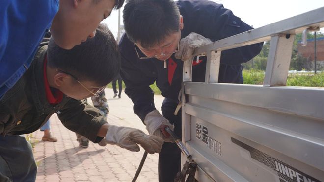 河北滦南：把焊接课开到田间地头(图2)