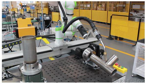 威廉希尔长广溪智造瞄准焊接喷涂“硬骨头”以技术创新开拓协作机器人新版图(图4)