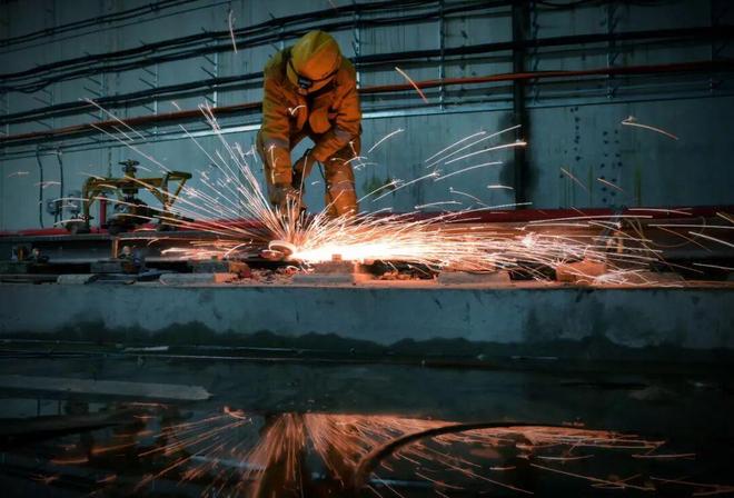 威廉希尔十多年用镜头记录建设工地“是他们真正在雕刻这座城市”(图8)