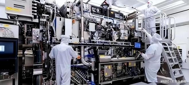 WilliamHill急了？见中国光刻机不断进步荷兰外相：中国用间谍偷我们技术！(图2)