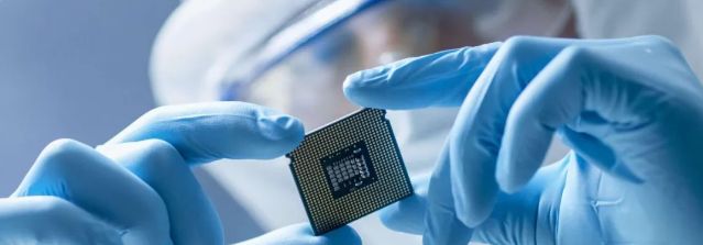 协同创新推动AMHS国产化——2025年“洁净物流系统AMHS技术发展论坛”侧记(图9)