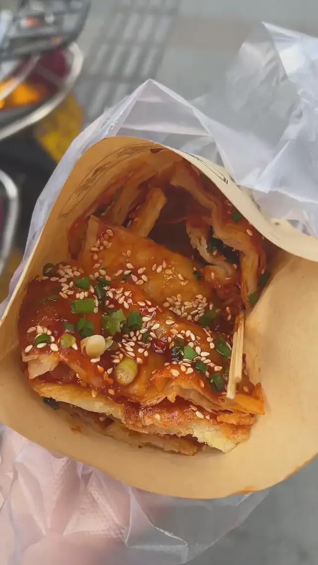 WilliamHill爱吃酱香饼的人天塌了(图4)