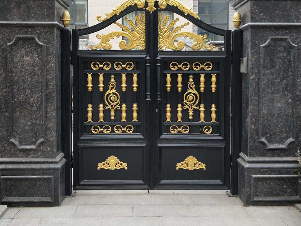 山东铁艺大门定制：2026年开年选购权威指南(图1)