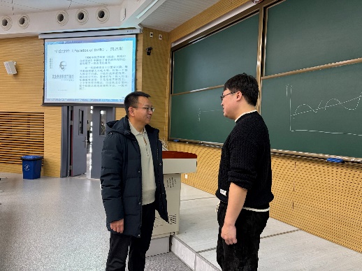 工商管理学院开展新学期本科教育教学走访检查工作(图1)