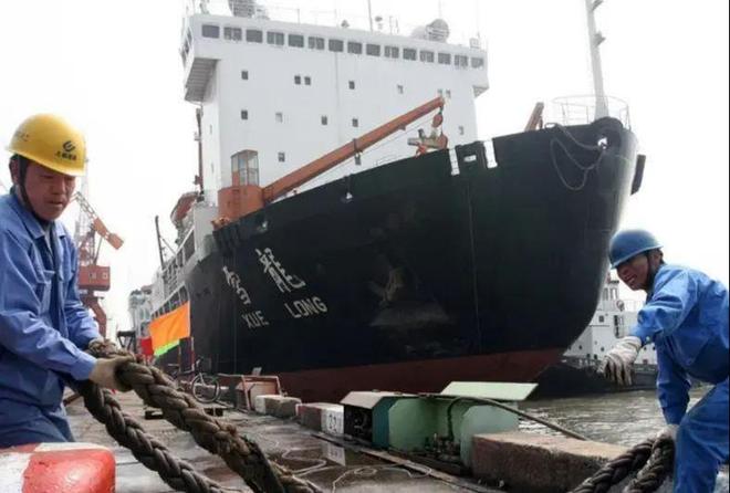 美国的阴谋藏不住了！台海南海就是幌子真正目标是中国最大王牌(图9)