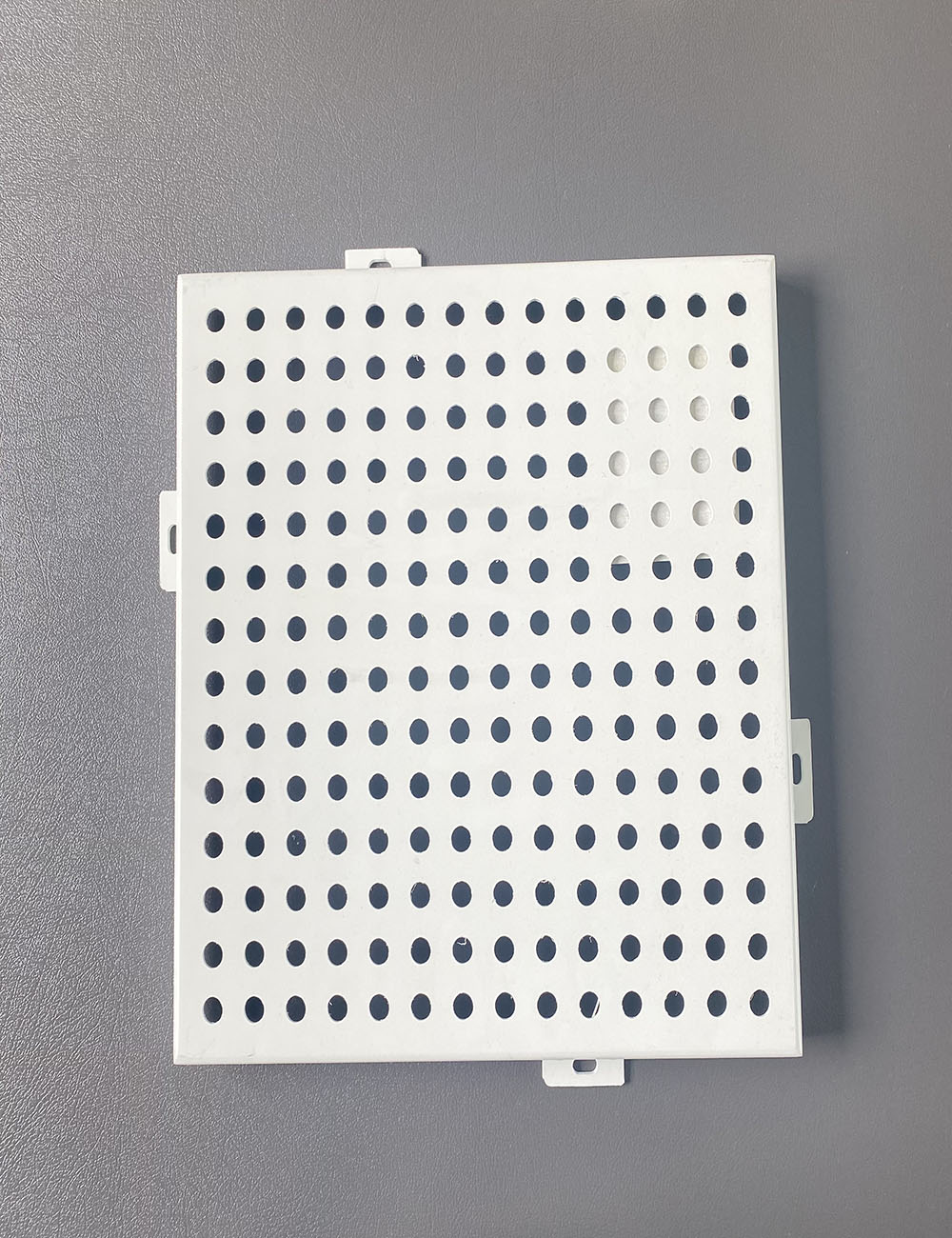 2026年4月更新：四川双曲铝单板加工厂选择标准与服务商深度评测(图1)