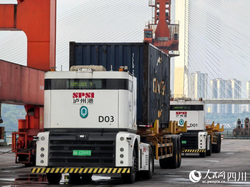 从智造车间到天府首港：一张税务“合规票”如何护航川企闯出大市场(图4)